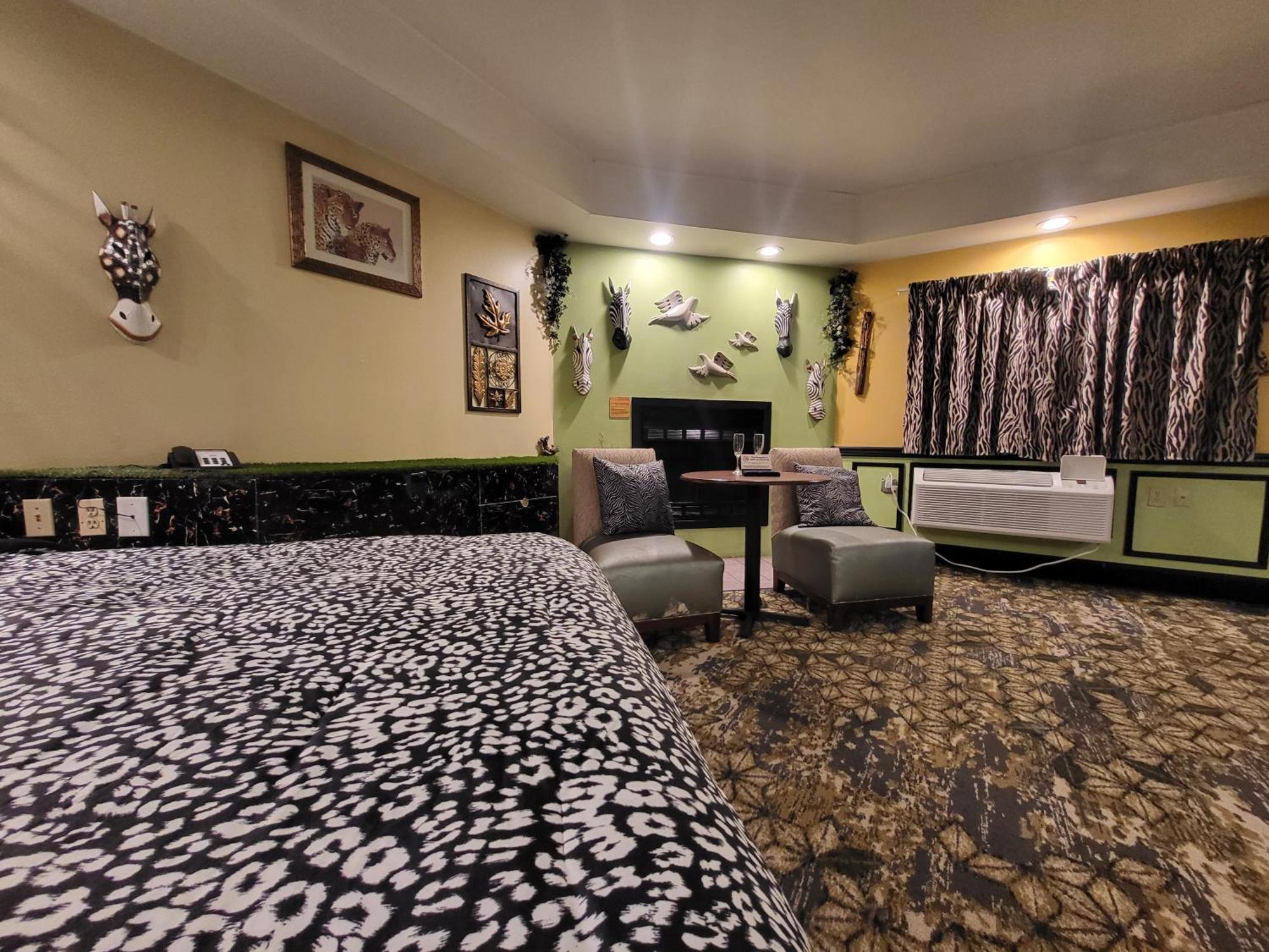 Inn Of The Dove - Romantic Luxury Suites With Jacuzzi & Fireplace At Harrisburg-Hershey-Philadelphia, Pa Extérieur photo