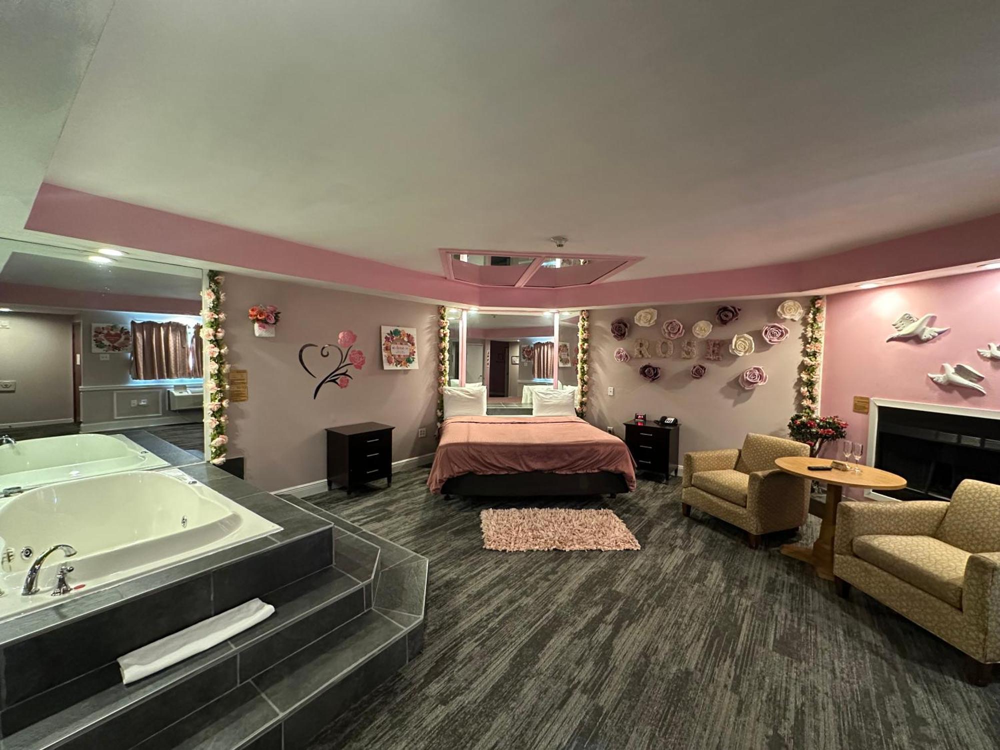 Inn Of The Dove - Romantic Luxury Suites With Jacuzzi & Fireplace At Harrisburg-Hershey-Philadelphia, Pa Extérieur photo